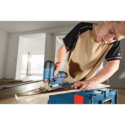 3. Bosch GST 12V-70 Professional cordless jigsaw 2800 spm 1.5 kg