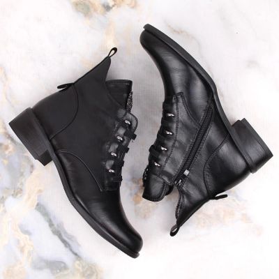 24. Jezzi W JEZ412A insulated flat ankle boots, black