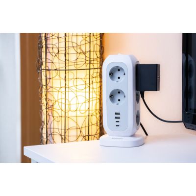 4. Verbatim 49547 11-way power strip for indoor use, White