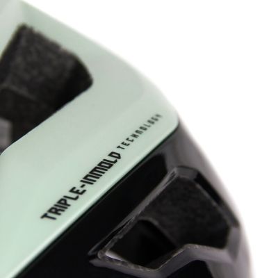 11. KELLYS OUTRAGE GREEN HELMET M/L