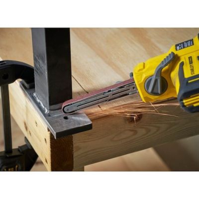 6. Stanley Fatmax SFMCE210B-XJ Cordless Band File