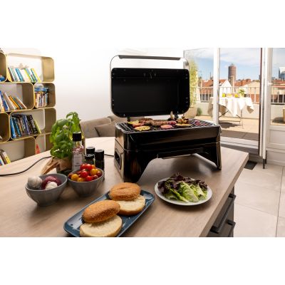 9. Campingaz Attitude 2GO Electric Grill Blade Electric Black