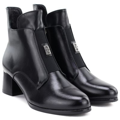 4. Women's insulated ankle boots with a block heel, black, Potocki SZ12868