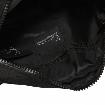 4. Karl Kani Signature Essential Hip Bag 4004246