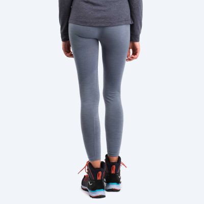 2. Salewa Zebru Medium Warm Amr W Tight 27966-0310