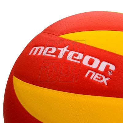 2. Meteor Nex 10076 volleyball ball