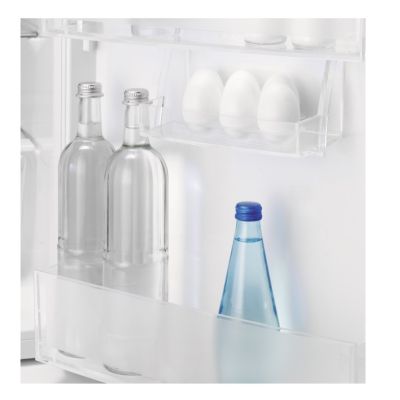 2. Built-in refrigerator ELECTROLUX ENS6TE19S (190 cm high)