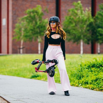 7. HM122T LED SCOOTER WITH DISC BRAKE NILS EXTREME