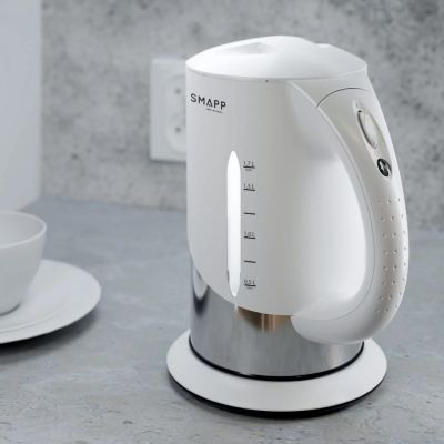 6. SMAPP 1.7L Cordless Kettle White