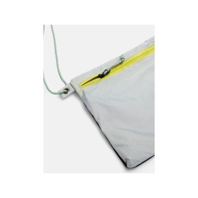 2. Peak Performance Accessory Bag, Gray