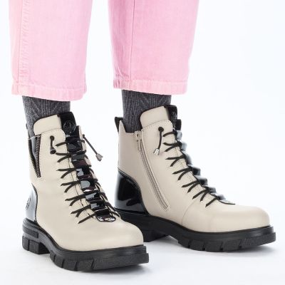 6. Women's insulated beige worker boots Rieker Z9152-60