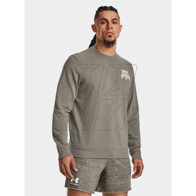 3. Under Armor M 1379764-504 sweatshirt