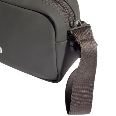 11. adidas Essentials Polyurethane6 Bag IN1865