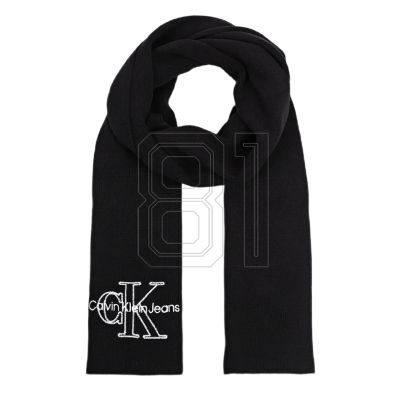 12. Hat + scarf Calvin Klein Jeans W K60K608858