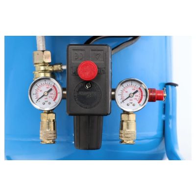 13. Airpress HL 325-50 compressor 1800 W 325 l/min Alternating current