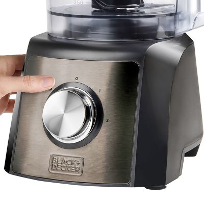 12. Black+Decker BXFPA1200E food processor (1200W)