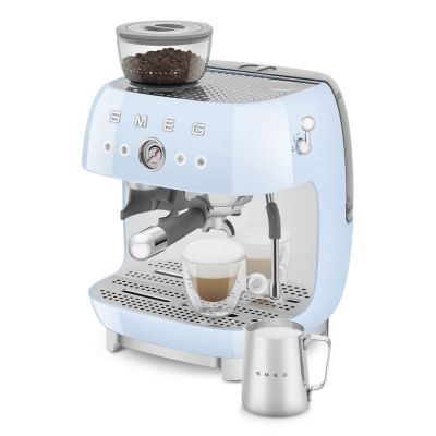 13. Smeg EGF03PBEU coffee machine Manual espresso machine 2.4 l