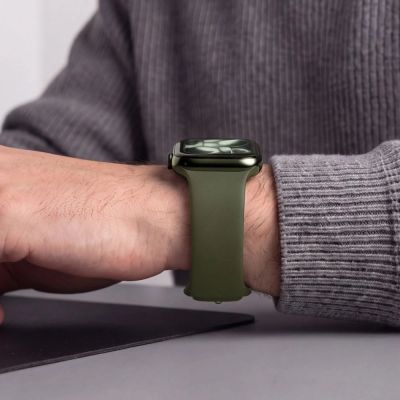 6. Tech-Protect Silicone Strap for Apple Watch 44 / 45 / 46 / 49 mm - Green