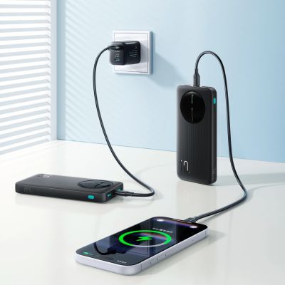 10. Joyroom JR-PBF12 Pro Powerbank 22.5W 10000mAh with Digital Display 2x USB-A 1x USB-C - Black