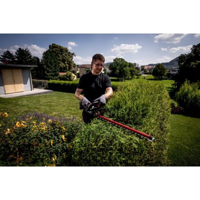 9. Metabo HS 18 LTX 55 Single Blade 2.2 kg