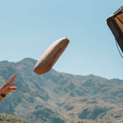 16. OFFLANDER CAMPING PILLOW