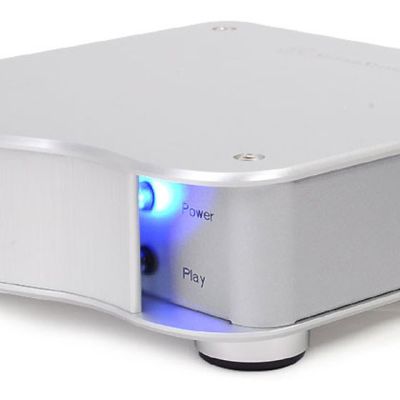 6. Silverstone EB01-E Silver