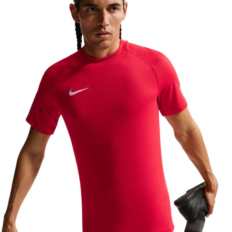 4. Nike Dri-Fit Park VIII Men's T-Shirt Red HV8173 657