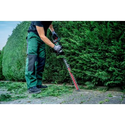 11. Metabo HS 18 LTX BL 75 Single Blade 4.4 kg