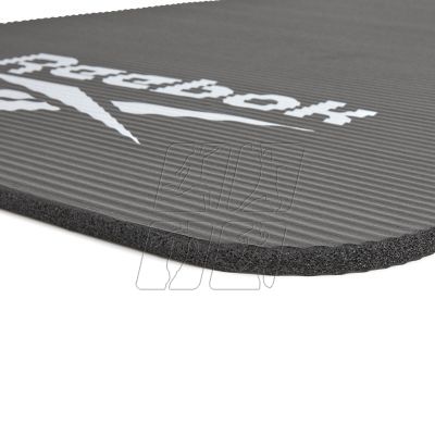 13. Reebok 15 mm RAMT-11018BK mat