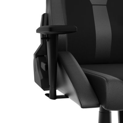7. GENESIS GAMING CHAIR NITRO 650 ONYX BLACK NFG-1848