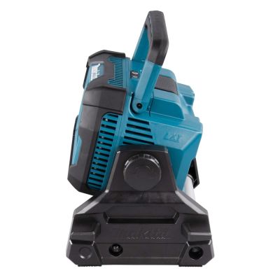 2. Makita DML809 LED lamp