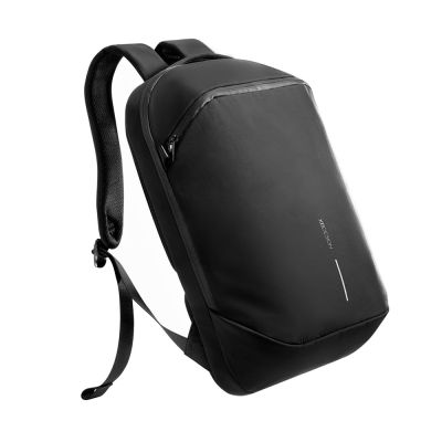3. XD DESIGN AIR BACKPACK BLACK P706.3201