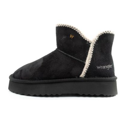 2. Wrangler Elsa winter boots ankle boots insulated comfortable fashionable