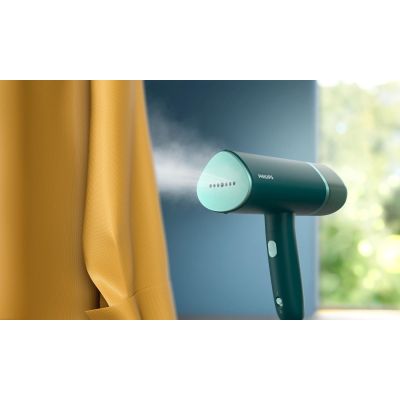 34. PHILIPS STH 3020/70 Garment Steamer