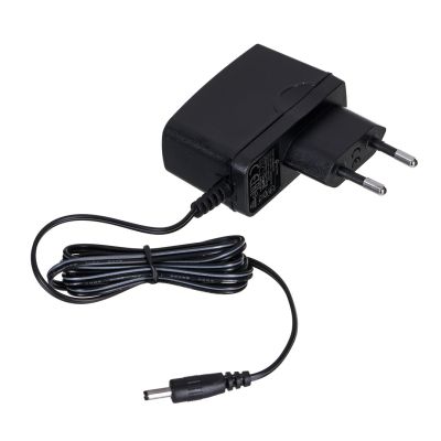 4. Switch TP-LINK TL-LS1008 Quantity 8 RJ45 ports 10/100 Mb/s (auto-negotiation of connection speeds, auto MDI/MDIX)