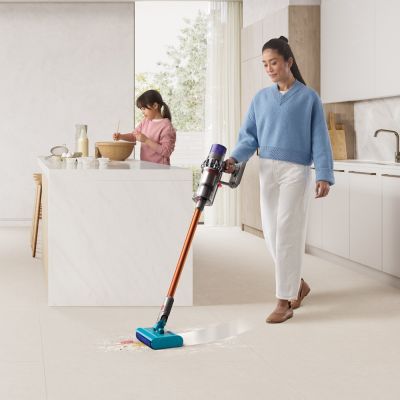 2. DYSON Cyclone V10 Submarine Vacuum Cleaner