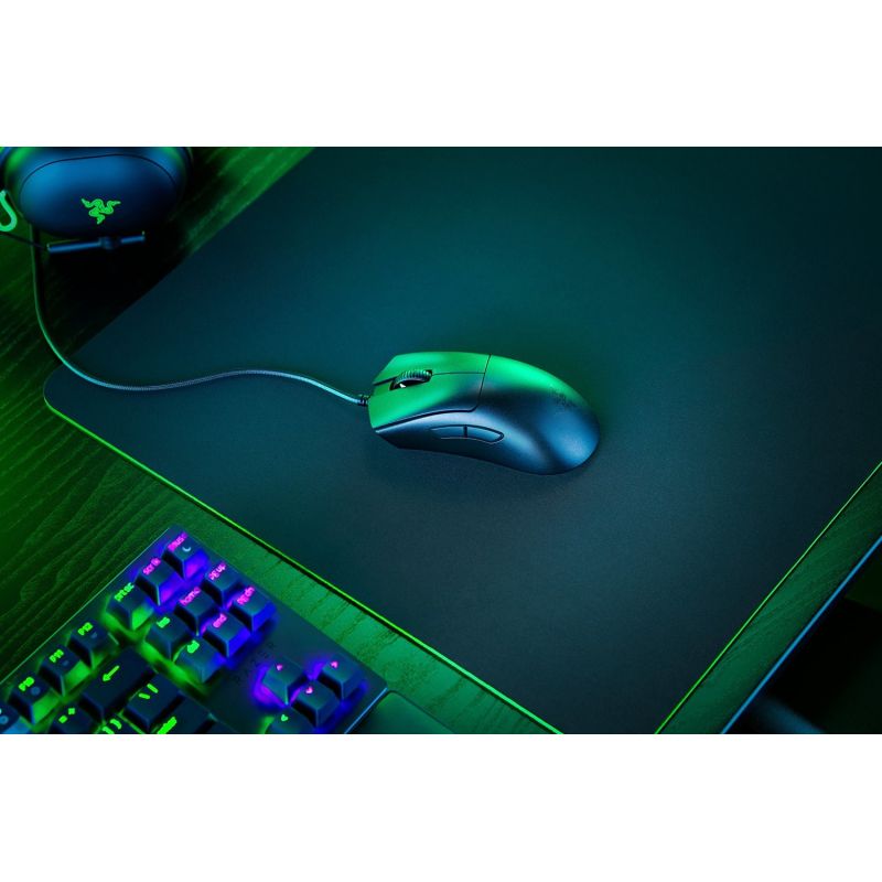 7. Razer DeathAdder V3 Gaming Mouse Right-handed USB Type-A Optical 30000 DPI