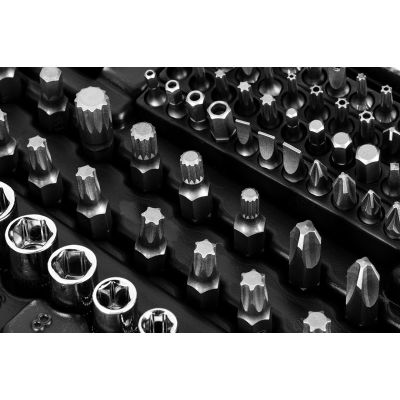 8. NEO Socket Set 219 pcs 1/2"–1/4" 10-076