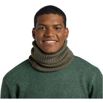 2. Buff Knitted Neckwarmer Norval – bark, size: M