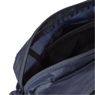 2. Helly Hansen WANDERER SHOULDER BAG 67575 597