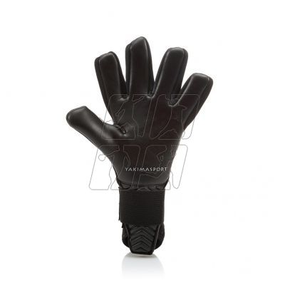 2. Yakima Sport Pro One 100731 goalkeeper gloves