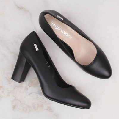 19. Sergio Leone W SK193A black block heel pumps 