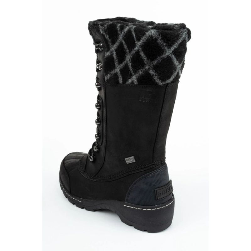 17. Sorel W NL2984-010 boots