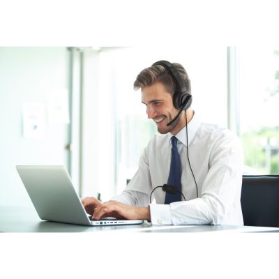 12. Kensington H1000 USB-C Over-Ear Headphones