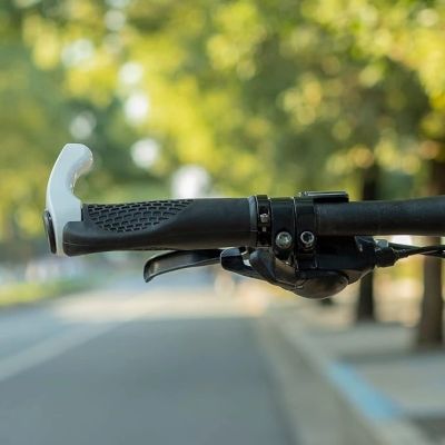 5. Rockbros BT1007W Bicycle Holder Set with Horns - White