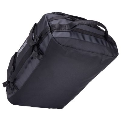 20. Thule Chasm TDSD301 Black Sports Bag 30L Polyester Black