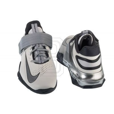 4. Nike Savaleos SE M FZ8664-001 shoes