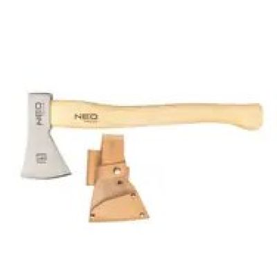 6. Bushcraft hatchet in a case 400 grams