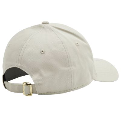 2. New Era New York Yankees Wmns Metallic Logo Cap 60222491