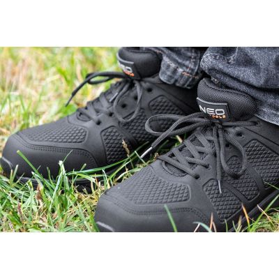 3. S1P SRC work shoes, composite toe cap, Kevlar insert, size 43